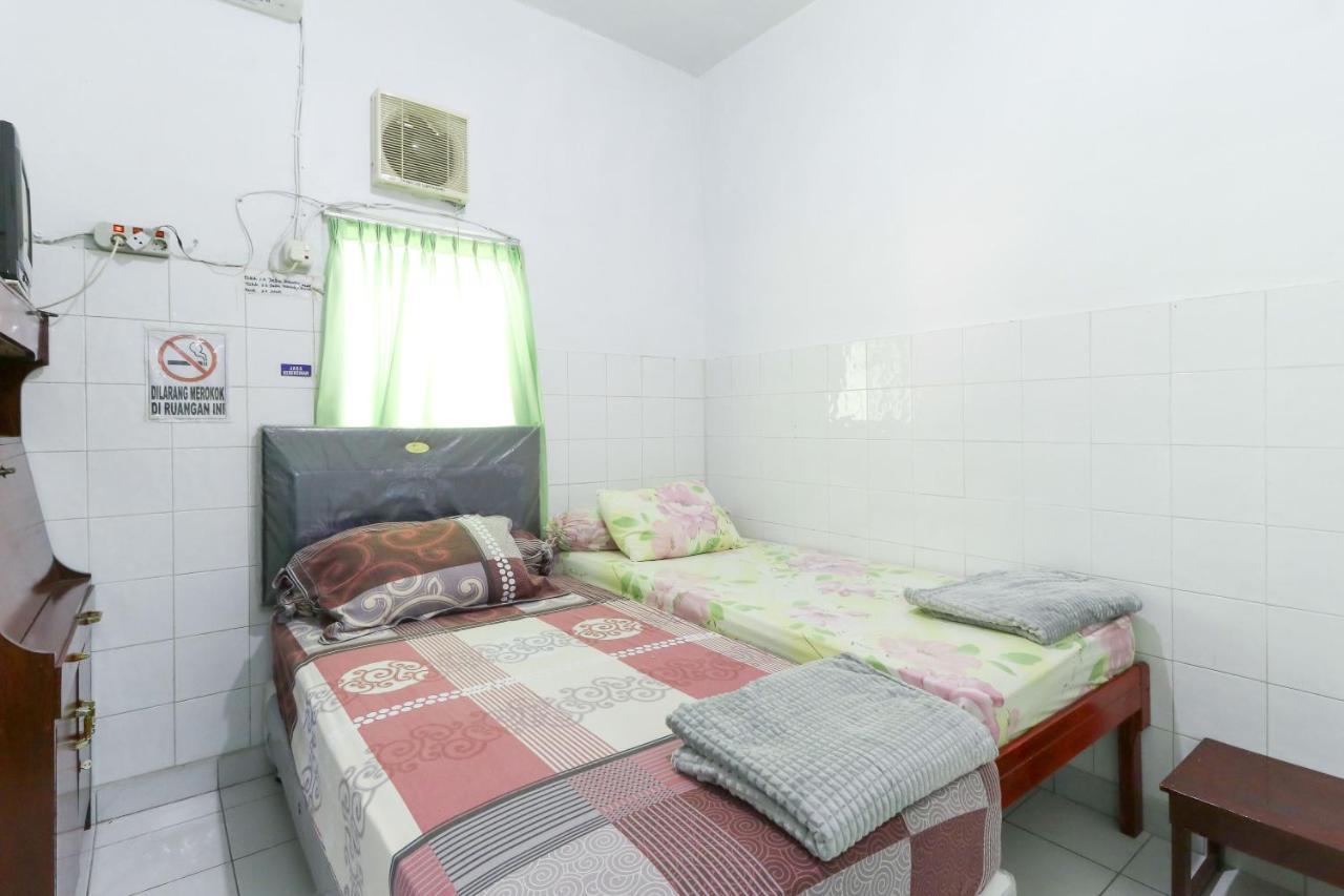 Emy'S Guesthouse Jenggrik Kültér fotó